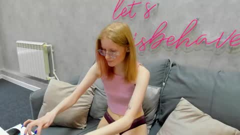 Elizabeth online show from March 4, 11:29 am