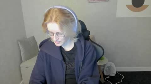 Elizabeth online show from September 13, 8:17 am