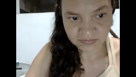 Snapshot of elizabeth_martinez_ chatting on February 14, 1:02 am Elizabeth Martinez online show from February 14, 1:02 am