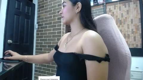 Elizabeth online show from November 7, 12:18 pm