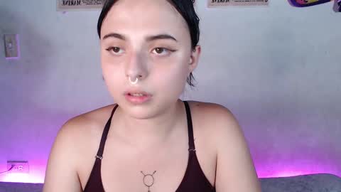 Snapshot of elizabeth_taylorxxx chatting on January 30, 12:07 am Elizabeth Taylor online show from January 30, 12:07 am