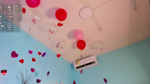 Eli  online show from February 14, 9:10 pm