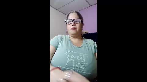 Elizabeth online show from May 22, 10:55 am