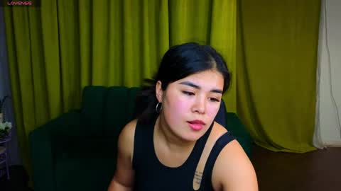 Elizabeth online show from April 28, 6:34 pm