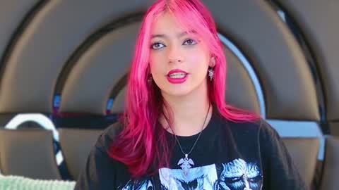 Elizabet online show from February 5, 6:59 pm