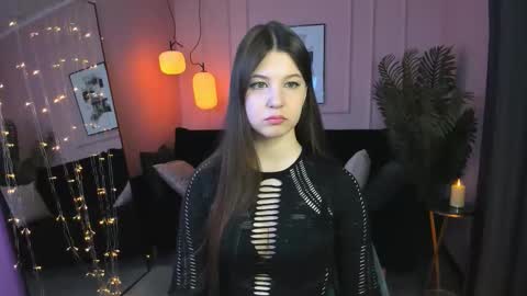 Eliza online show from March 17, 1:16 pm