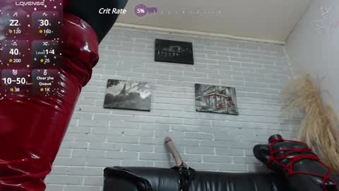 Snapshot of elizatex chatting on January 24, 9:15 pm online show from January 24, 9:15 pm