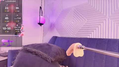 elizbeth_777 online show from October 16, 7:35 pm