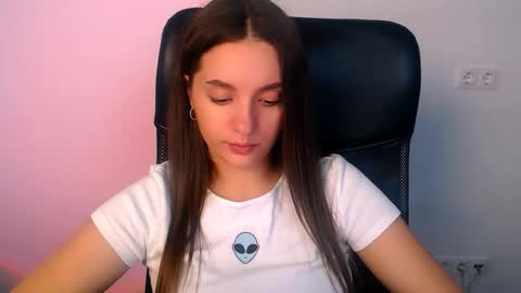 elizsun online show from November 11, 10:39 am