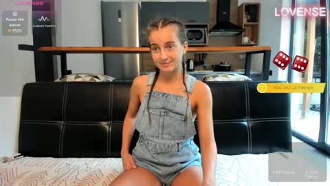 Eliz                               online show from September 29, 10:03 am