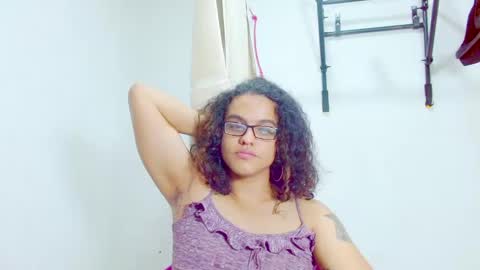 Snapshot of elkingthe chatting on February 18, 3:41 pm Diana online show from February 18, 3:41 pm