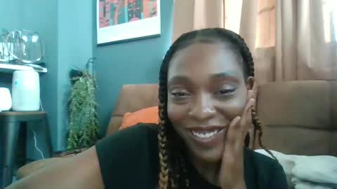 Snapshot of ella5eju chatting on September 15, 7:37 pm GFE online show from September 15, 7:37 pm