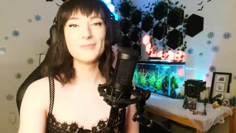 Snapshot of ella_ecstasy chatting on January 18, 2:14 am Ella Ecstasy online show from January 18, 2:14 am