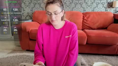 Ella  Max online show from October 29, 6:48 am