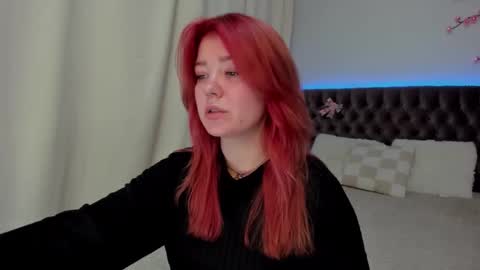 Ella Mayers online show from September 25, 12:34 pm