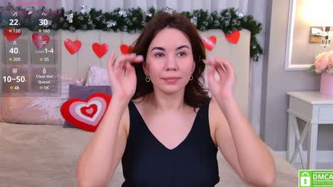 Ella online show from February 8, 4:14 am