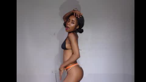 ella online show from October 21, 5:56 am