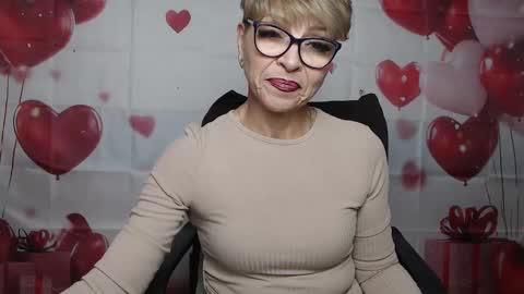 EllaBonito online show from February 11, 6:50 am