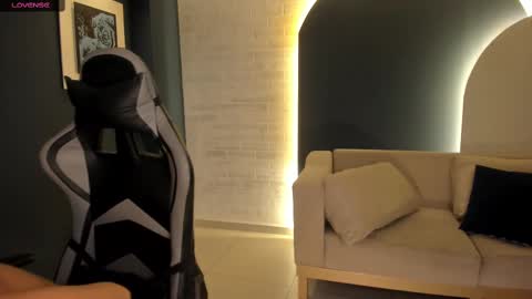 EllaClark online show from February 23, 11:44 am