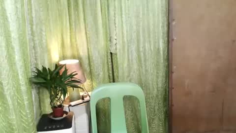 Snapshot of ellah_morena chatting on September 10, 4:41 pm Ellah online show from September 10, 4:41 pm
