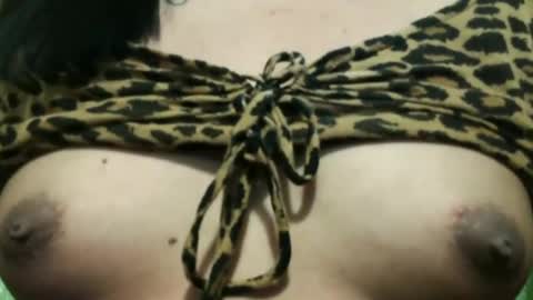 Snapshot of ellah_morena chatting on March 5, 6:44 am Ellah online show from March 5, 6:44 am