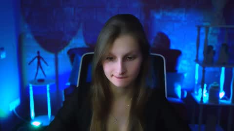 Snapshot of ellahorton chatting on February 21, 3:43 pm Ella online show from February 21, 3:43 pm