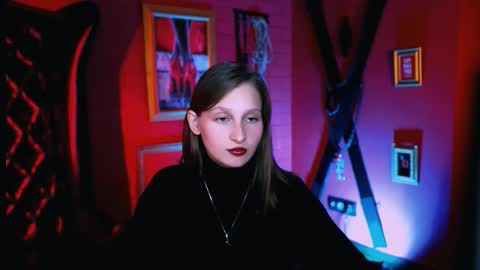 Snapshot of ellahorton chatting on September 30, 4:39 pm Ella online show from September 30, 4:39 pm