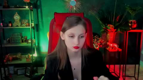 Snapshot of ellahorton chatting on February 28, 12:31 pm Ella online show from February 28, 12:31 pm