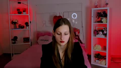 Snapshot of ellahorton chatting on February 27, 2:32 pm Ella online show from February 27, 2:32 pm