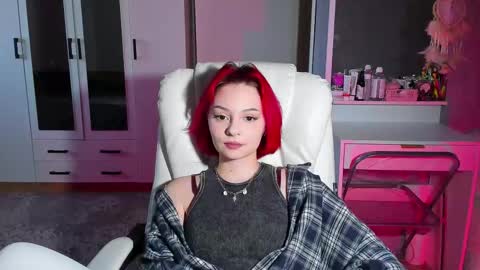 ellales online show from September 21, 10:52 am