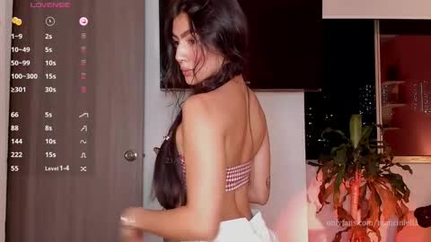 Ella online show from September 24, 1:12 am