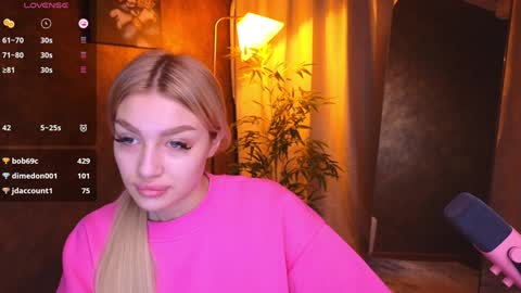 ellamilla online show from January 13, 5:33 am