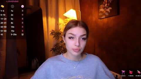 ellamilla online show from January 8, 5:37 am