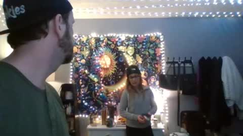 Lizzy Kay Petite online show from January 26, 10:55 am