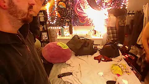 Lizzy Kay Petite online show from March 10, 9:34 am