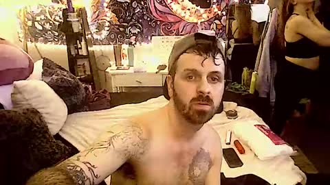 Lizzy Kay Petite online show from March 2, 7:43 am