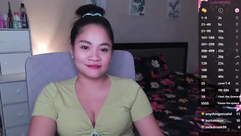 Ann online show from December 15, 3:20 pm