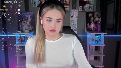 Maria online show from September 25, 5:53 pm