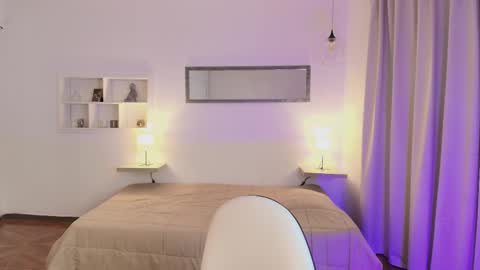 elli_snow online show from November 30, 3:35 am