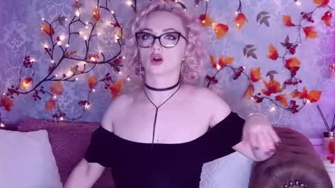 Elliana online show from September 16, 2:13 am