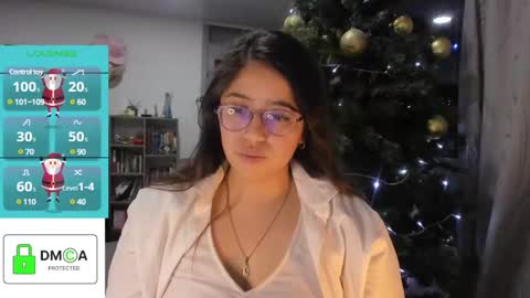 Ellie online show from December 17, 2:01 am