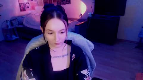 Eleonora online show from January 10, 5:45 pm