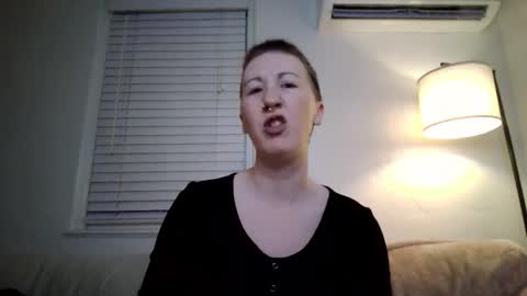 Ellie Rowyn online show from November 25, 2:43 am