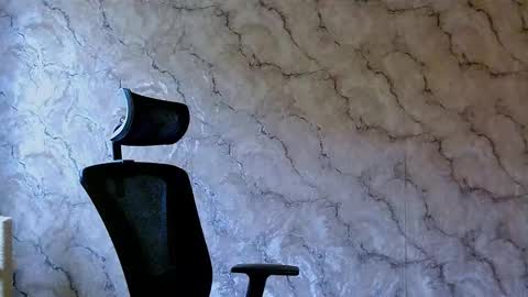 Ellie online show from October 12, 5:11 am