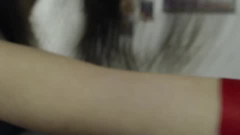 Snapshot of elliewalkersdreamgirl chatting on March 12, 7:58 pm Effie1818 online show from March 12, 7:58 pm
