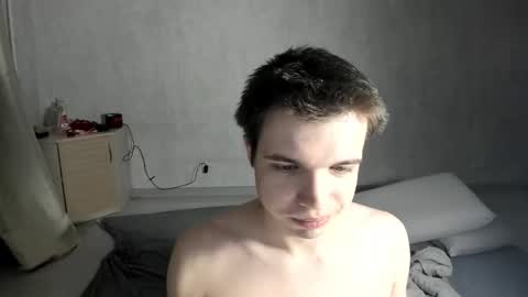 elliot_winki online show from March 16, 6:45 pm
