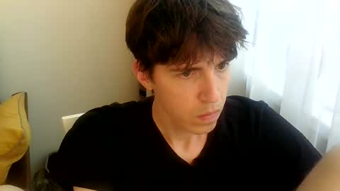 Elliot Damri online show from June 25, 3:28 pm