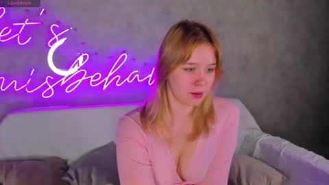 ellya_castro online show from September 22, 12:48 am