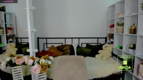 elma_lily online show from November 12, 7:11 am