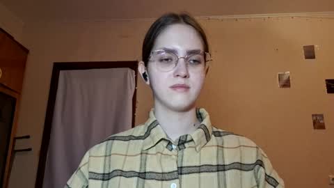 Kate online show from April 13, 2:54 pm